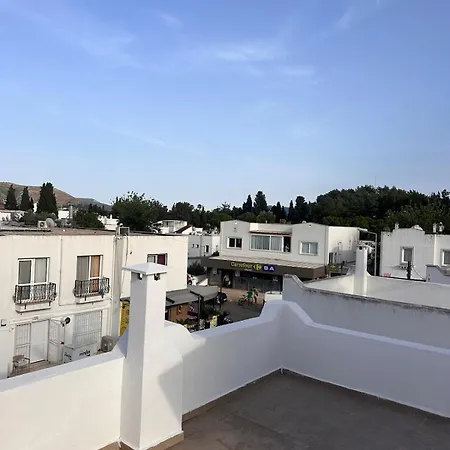 Merkez De Muestakil Ev * 博德鲁姆